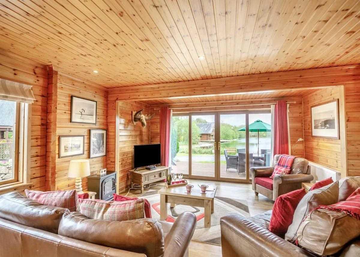 Anglesey Lakeside Lodges, Llandegfan